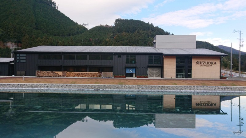 ガイアフロー静岡蒸溜所 修景池 完成後